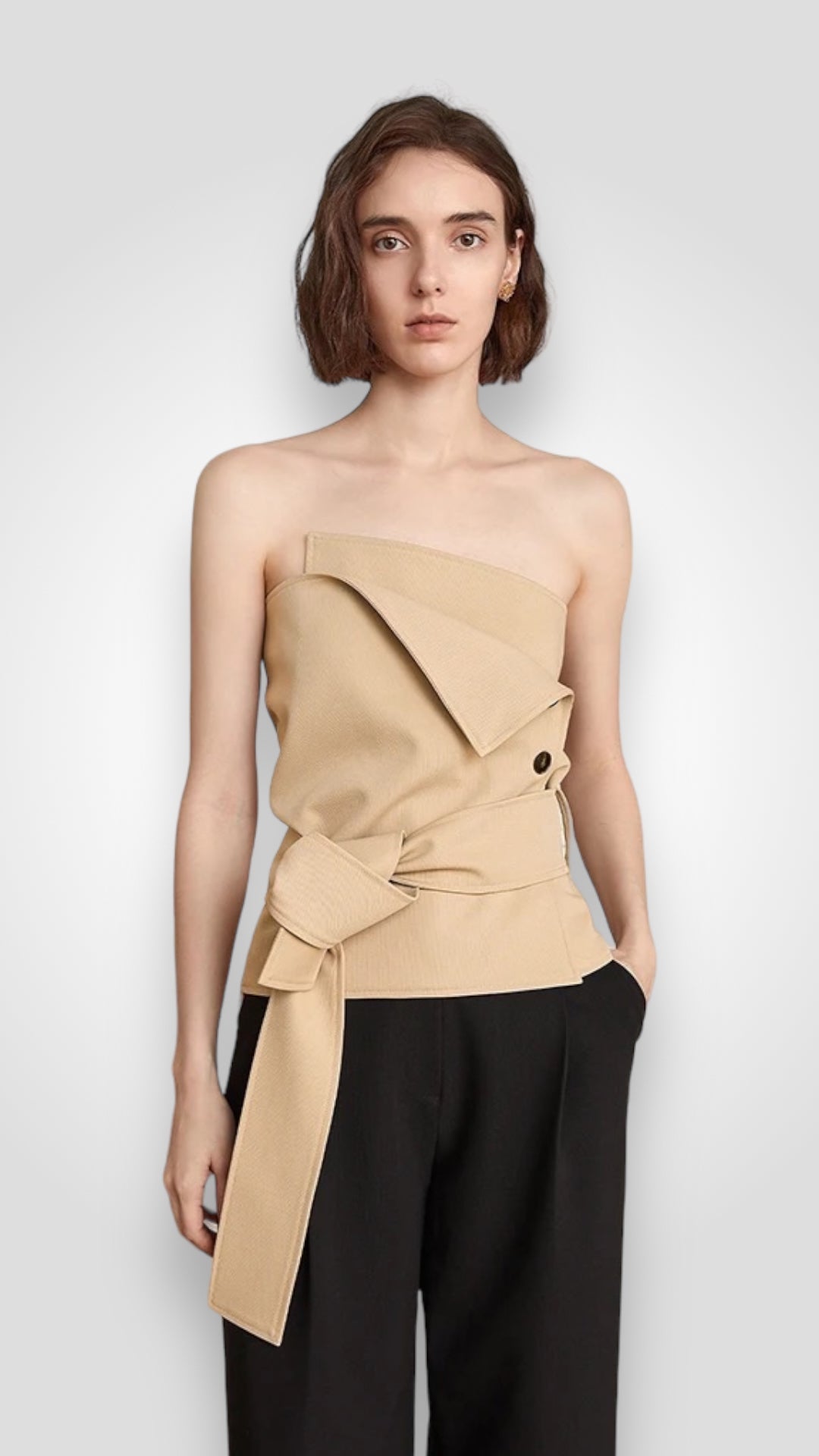 Asymmetric Top Ivy